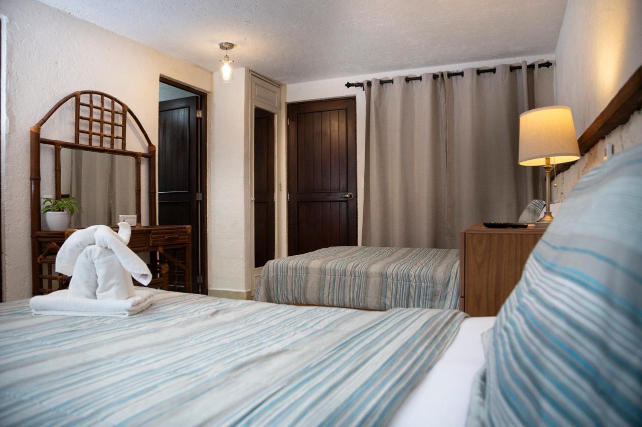 Hotel Amar Inn Puerto Morelos Exterior photo