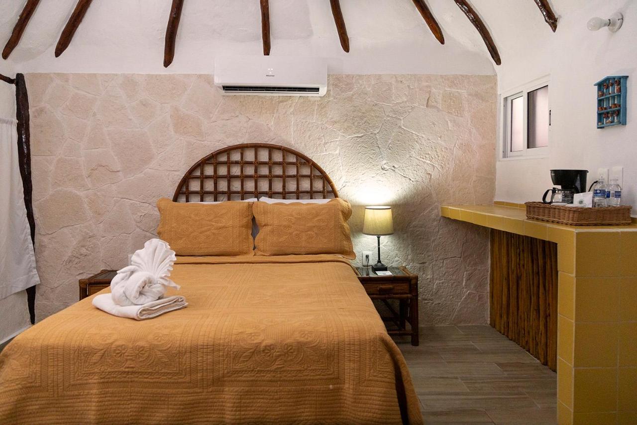 Hotel Amar Inn Puerto Morelos Exterior photo