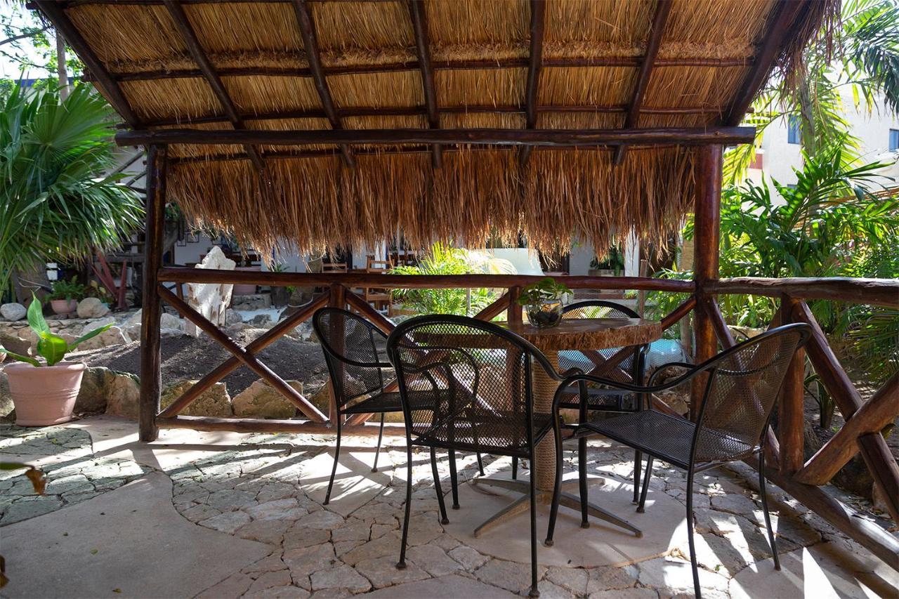 Hotel Amar Inn Puerto Morelos Exterior photo